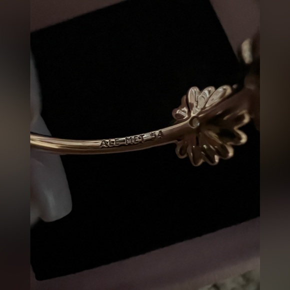 PANDORA Pink Daisy Flower Trio Ring - Picture 7 of 7